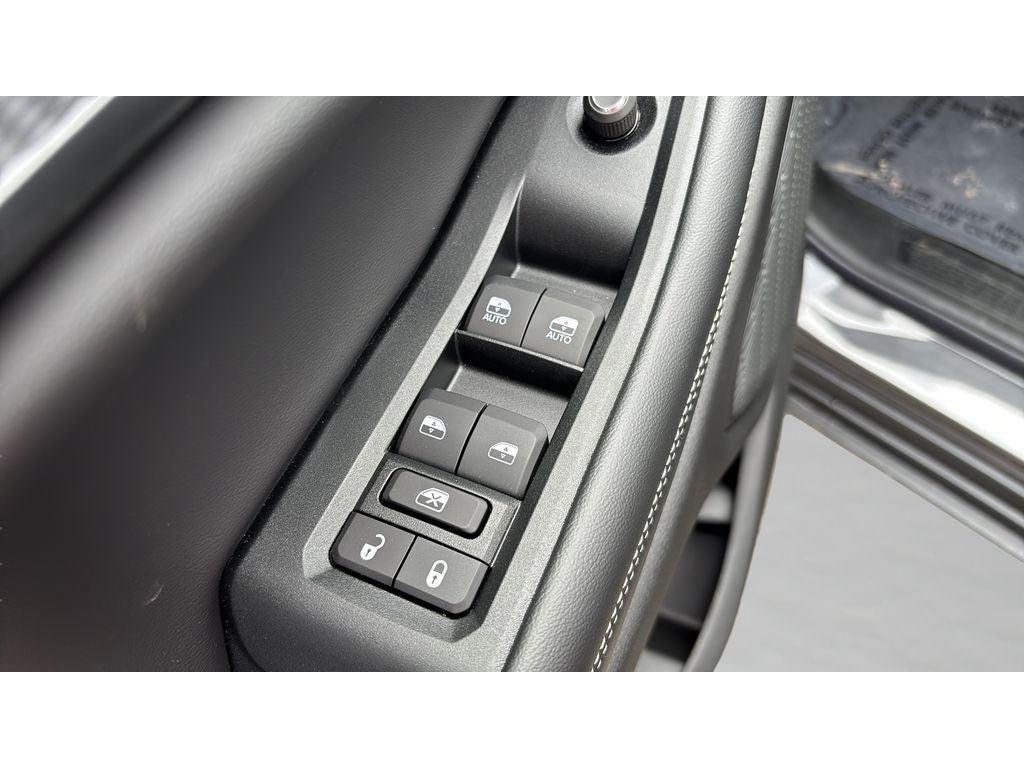 2026 Jeep Grand Cherokee GRAND CHEROKEE L LAREDO 4X4
