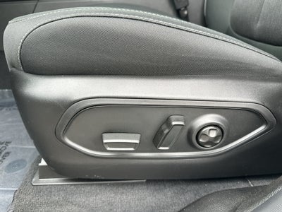 2026 Jeep Grand Cherokee GRAND CHEROKEE L LAREDO 4X4