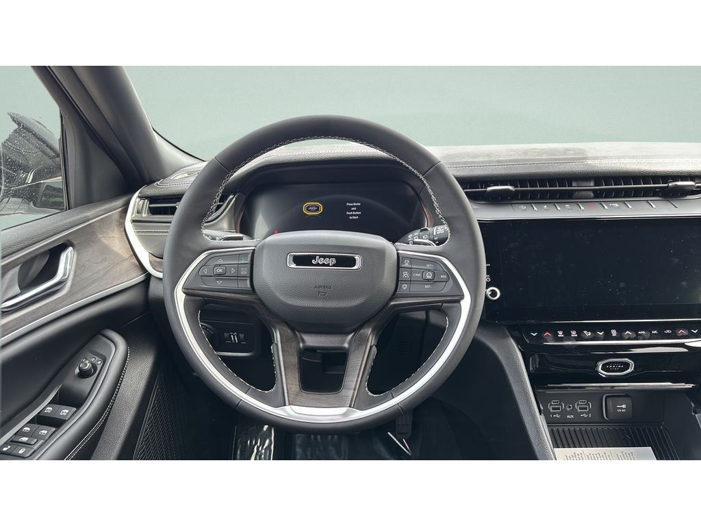 2026 Jeep Grand Cherokee GRAND CHEROKEE L LAREDO ALTITUDE 4X4