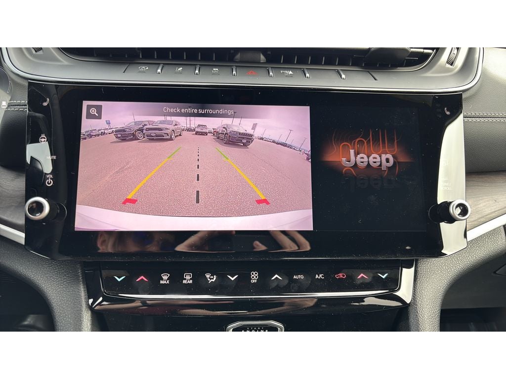 2026 Jeep Grand Cherokee GRAND CHEROKEE L LAREDO ALTITUDE 4X4