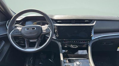 2026 Jeep Grand Cherokee GRAND CHEROKEE L LAREDO ALTITUDE 4X4