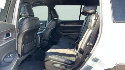 2026 Jeep Grand Cherokee GRAND CHEROKEE L LAREDO ALTITUDE 4X4