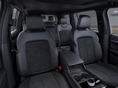 2026 Jeep Grand Cherokee L Laredo Altitude