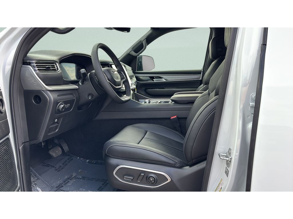 2026 Jeep Grand Wagoneer GRAND WAGONEER LIMITED ALTITUDE 4X4