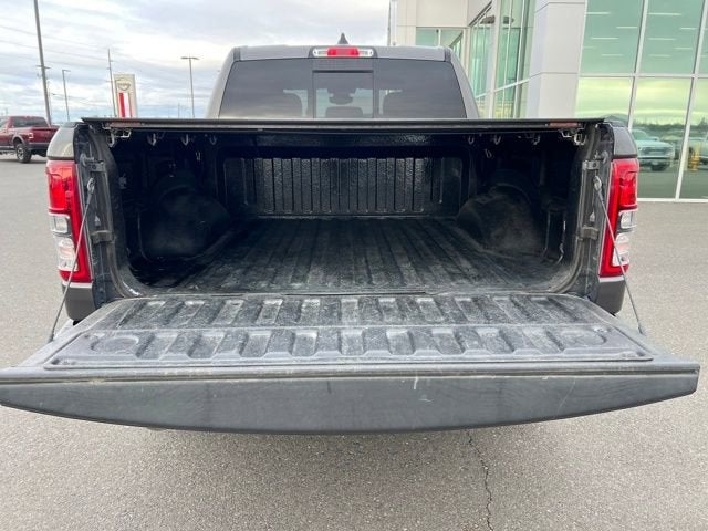 2020 RAM 1500 Big Horn Crew Cab 4x4 5'7' Box