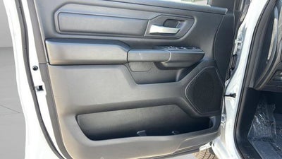 2026 RAM Ram 1500 RAM 1500 TRADESMAN CREW CAB 4X4 5'7' BOX