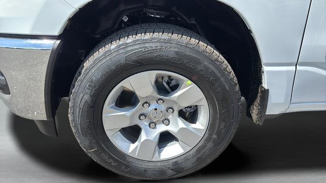 2026 RAM Ram 1500 RAM 1500 TRADESMAN CREW CAB 4X4 5'7' BOX