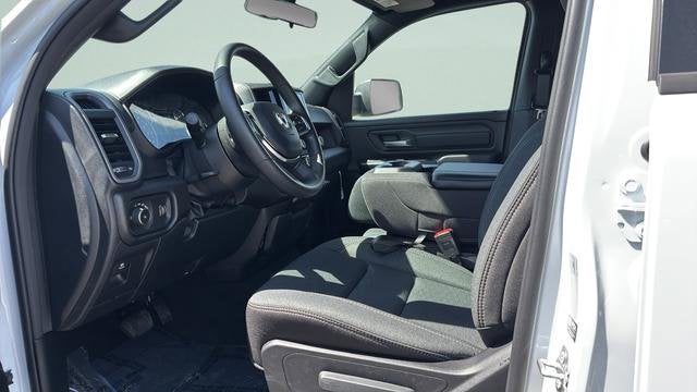 2026 RAM Ram 1500 RAM 1500 TRADESMAN CREW CAB 4X4 5'7' BOX