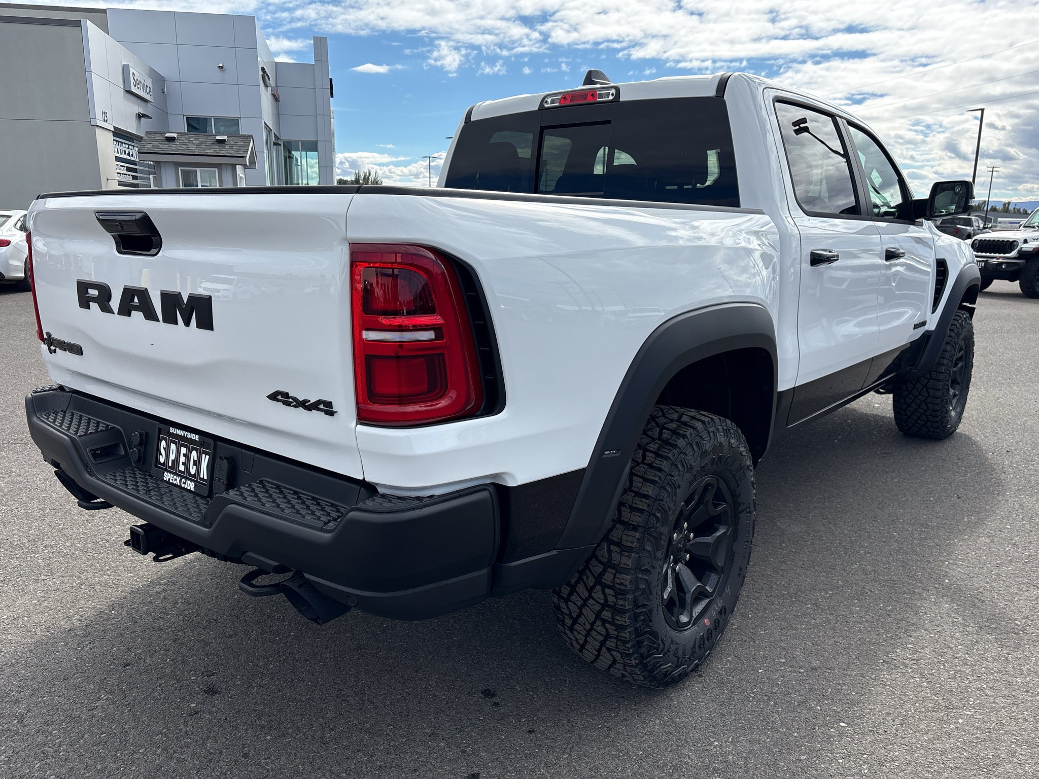 2027 RAM Ram 1500 RAM 1500 RHO CREW CAB 4X4 5'7' BOX