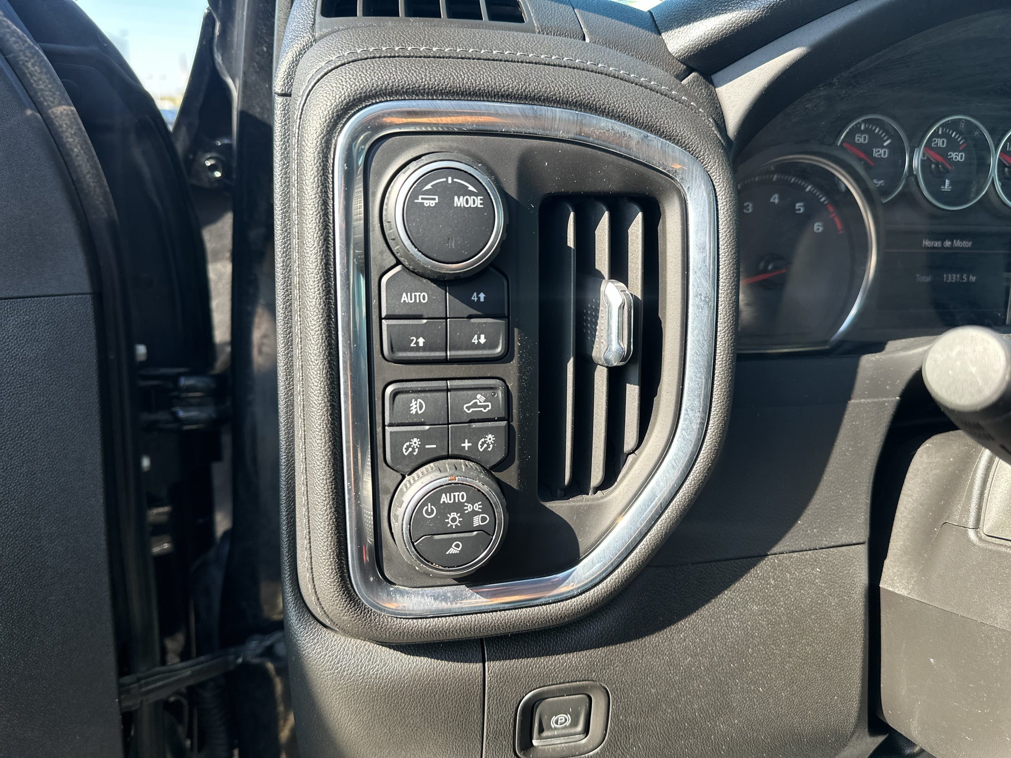 2022 Chevrolet Silverado LT