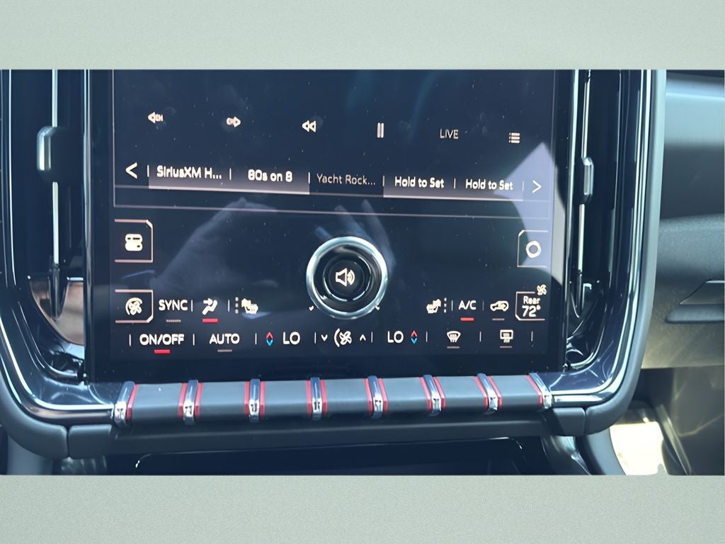 2025 GMC Yukon 4WD AT4