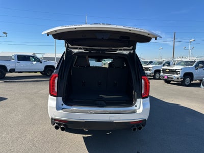 2022 GMC Yukon 4WD Denali