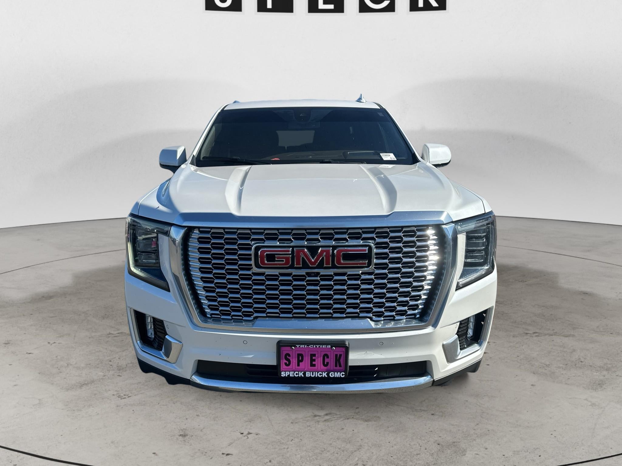 2022 GMC Yukon 4WD Denali