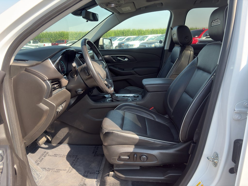 2021 Chevrolet Traverse AWD High Country