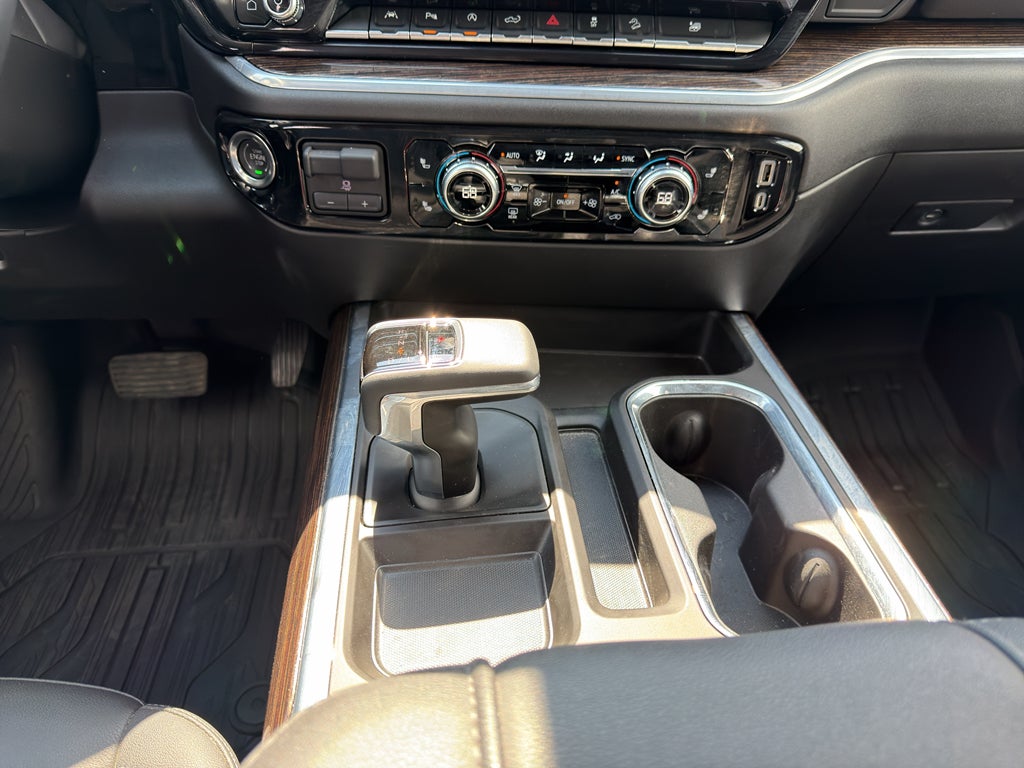 2025 GMC Sierra 1500 4WD Crew Cab Short Box Elevation with 3SB