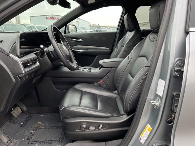 2024 Cadillac XT4 AWD Premium Luxury