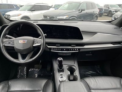 2024 Cadillac XT4 AWD Premium Luxury