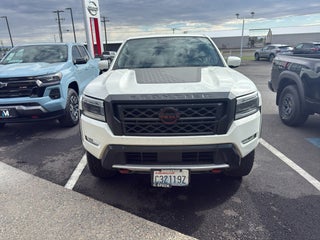 2022 Nissan Frontier Crew Cab PRO-4X 4x4