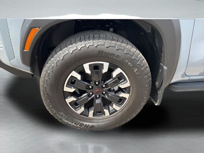 2023 Nissan Frontier Crew Cab PRO-4X 4x4