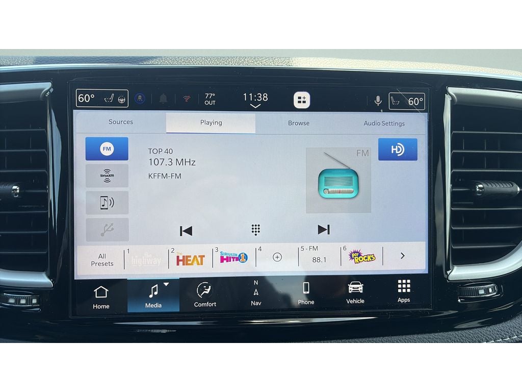 2027 Chrysler Pacifica PACIFICA SELECT