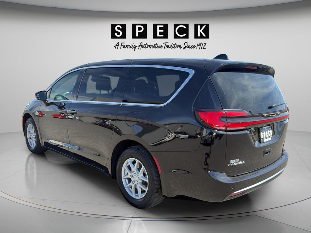 2027 Chrysler Pacifica PACIFICA SELECT