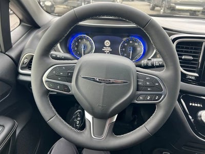 2026 Chrysler Voyager VOYAGER LX