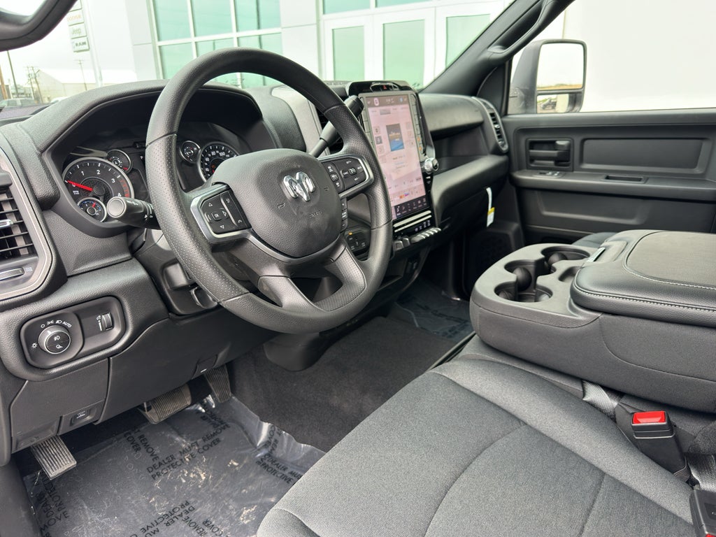 2026 RAM Ram 3500 RAM 3500 TRADESMAN CREW CAB 4X4 8' BOX