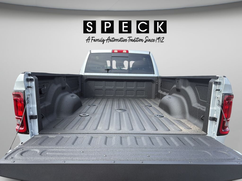 2026 RAM Ram 3500 RAM 3500 TRADESMAN CREW CAB 4X4 8' BOX