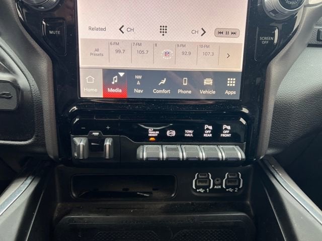 2022 RAM 3500 Laramie Crew Cab 4x4 8' Box