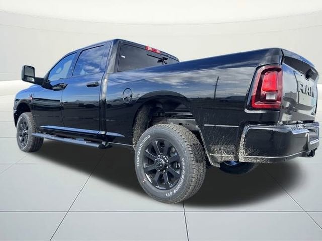 2026 RAM Ram 2500 RAM 2500 BLACK EXPRESS CREW CAB 4X4 6'4' BOX