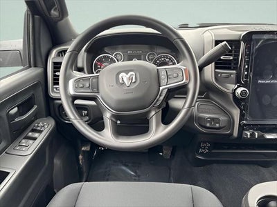 2026 RAM 2500 RAM 2500 BLACK EXPRESS CREW CAB 4X4 6'4' BOX