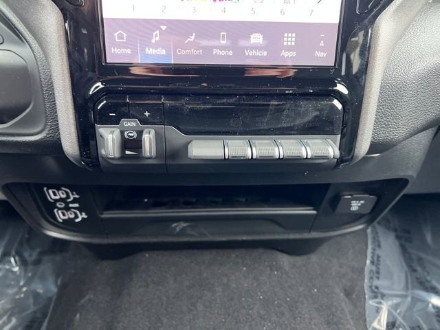 2026 RAM Ram 2500 RAM 2500 TRADESMAN CREW CAB 4X4 8' BOX