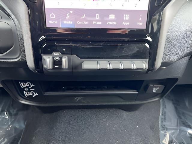 2026 RAM 2500 RAM 2500 TRADESMAN CREW CAB 4X4 8' BOX