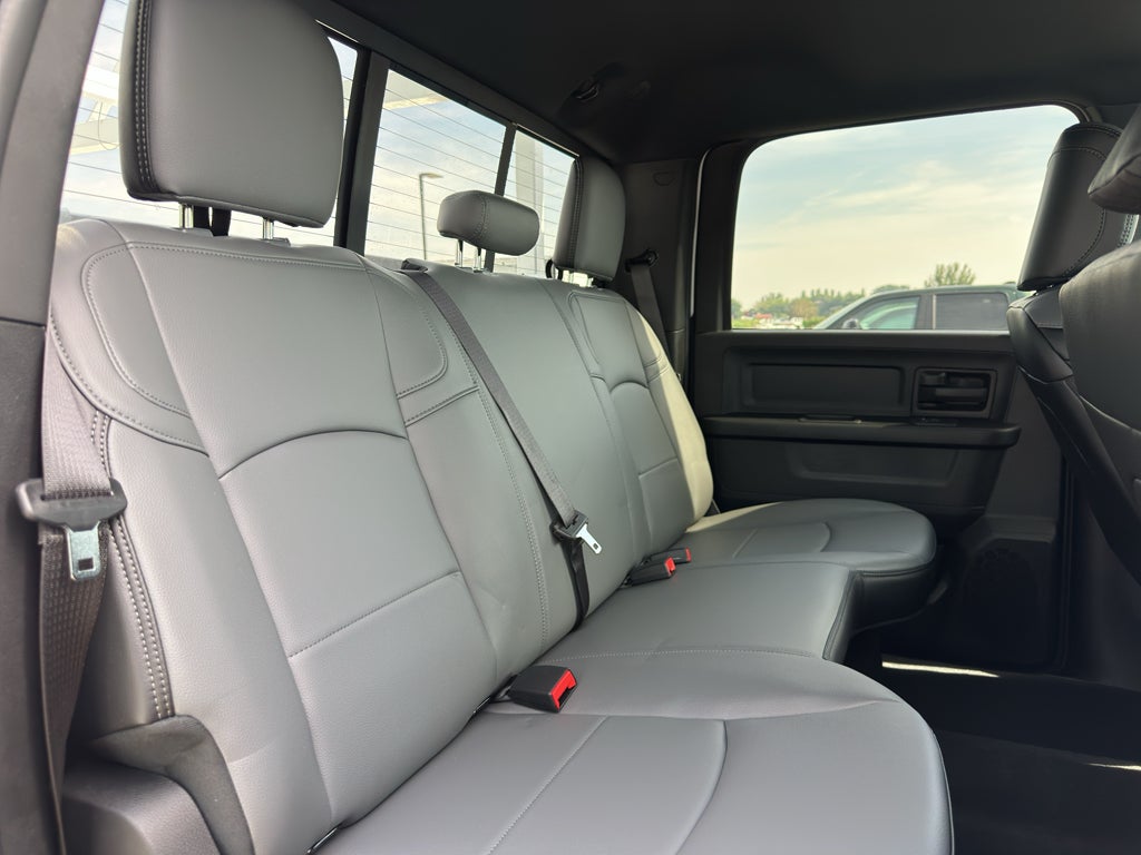 2026 RAM 2500 RAM 2500 TRADESMAN CREW CAB 4X4 8' BOX