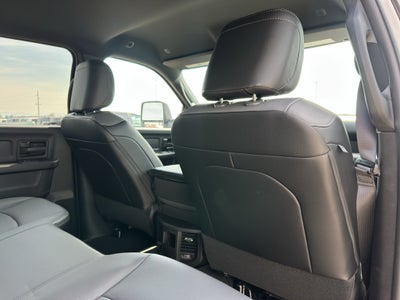 2026 RAM 2500 RAM 2500 TRADESMAN CREW CAB 4X4 8' BOX