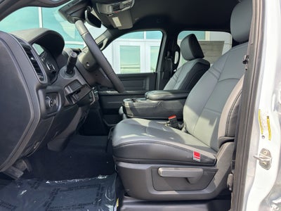2026 RAM 2500 RAM 2500 TRADESMAN CREW CAB 4X4 8' BOX