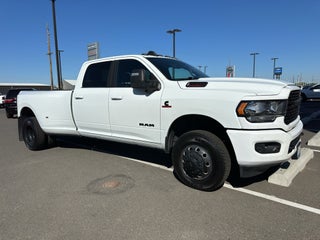 2024 RAM 3500 Big Horn Crew Cab 4x4 8' Box