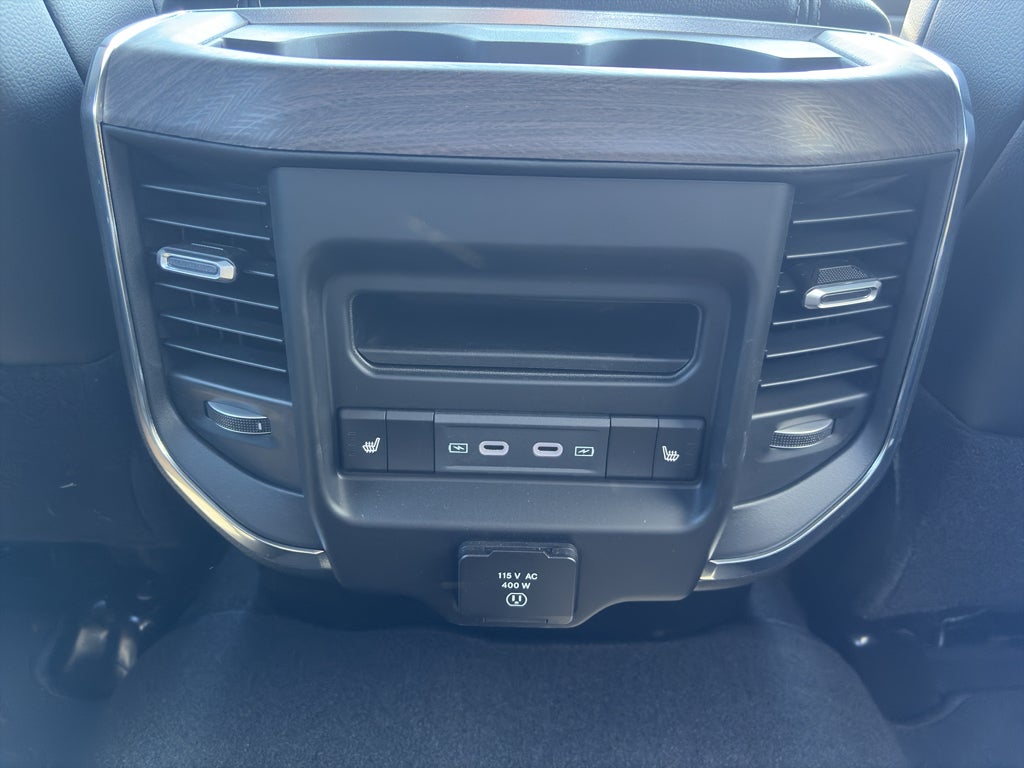 2026 RAM Ram 3500 RAM 3500 LARAMIE CREW CAB 4X4 8' BOX