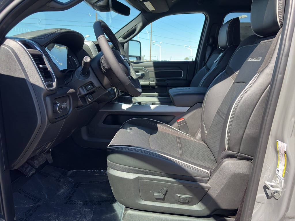 2026 RAM Ram 3500 RAM 3500 LARAMIE CREW CAB 4X4 8' BOX