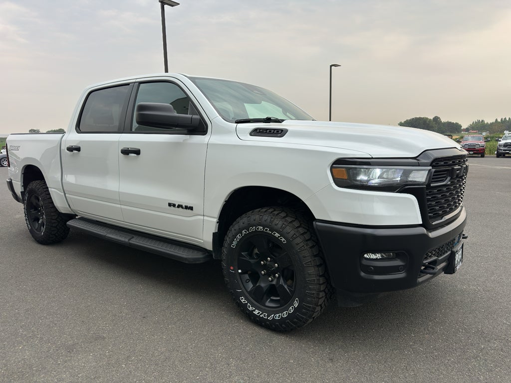 2026 RAM Ram 1500 RAM 1500 WARLOCK CREW CAB 4X4 5'7' BOX