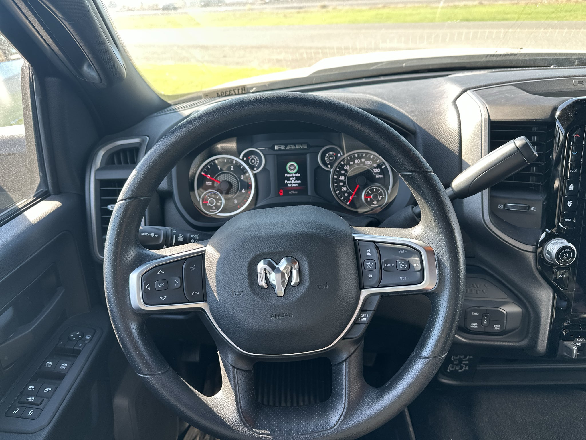 2026 RAM Ram 2500 RAM 2500 TRADESMAN CREW CAB 4X4 8' BOX