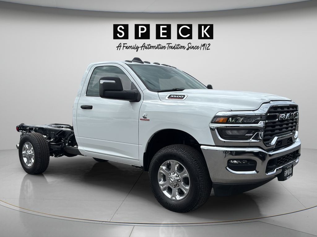 2026 RAM Ram 3500 Chassis Cab RAM 3500 TRADESMAN CHASSIS REGULAR CAB 4X4 60' CA