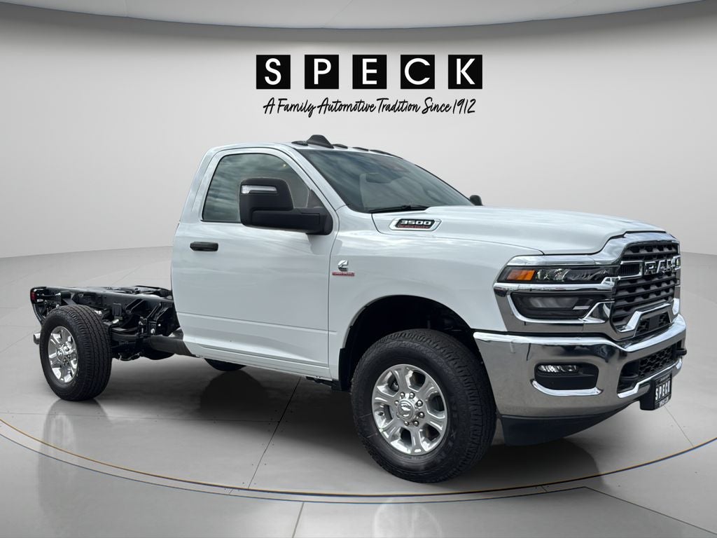 2026 RAM Ram 3500 Chassis Cab RAM 3500 TRADESMAN CHASSIS REGULAR CAB 4X4 60' CA