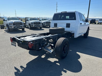 2026 RAM Ram 3500 Chassis Cab RAM 3500 TRADESMAN CREW CAB CHASSIS 4X4 60' CA