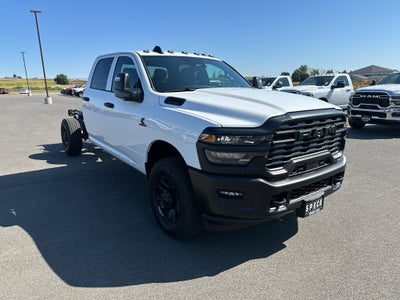 2026 RAM Ram 3500 Chassis Cab RAM 3500 TRADESMAN CREW CAB CHASSIS 4X4 60' CA