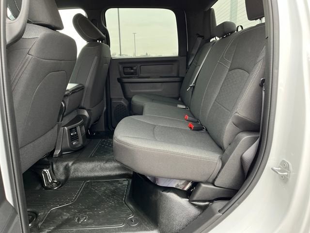 2026 RAM Ram 3500 Chassis Cab RAM 3500 TRADESMAN CREW CAB CHASSIS 4X4 60' CA