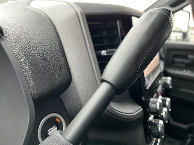 2026 RAM Ram 3500 Chassis Cab RAM 3500 TRADESMAN CREW CAB CHASSIS 4X4 60' CA