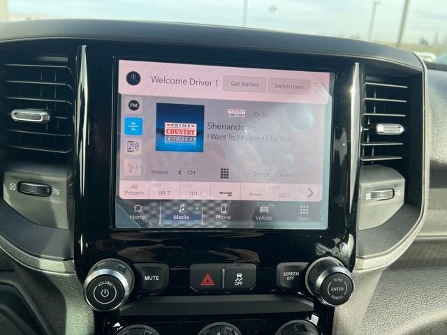 2025 RAM Ram 5500 Chassis Cab RAM 5500 TRADESMAN CHASSIS CREW CAB 4X4 84' CA