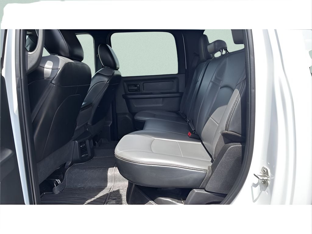2023 RAM 3500 Chassis Tradesman/SLT/Laramie/Limited