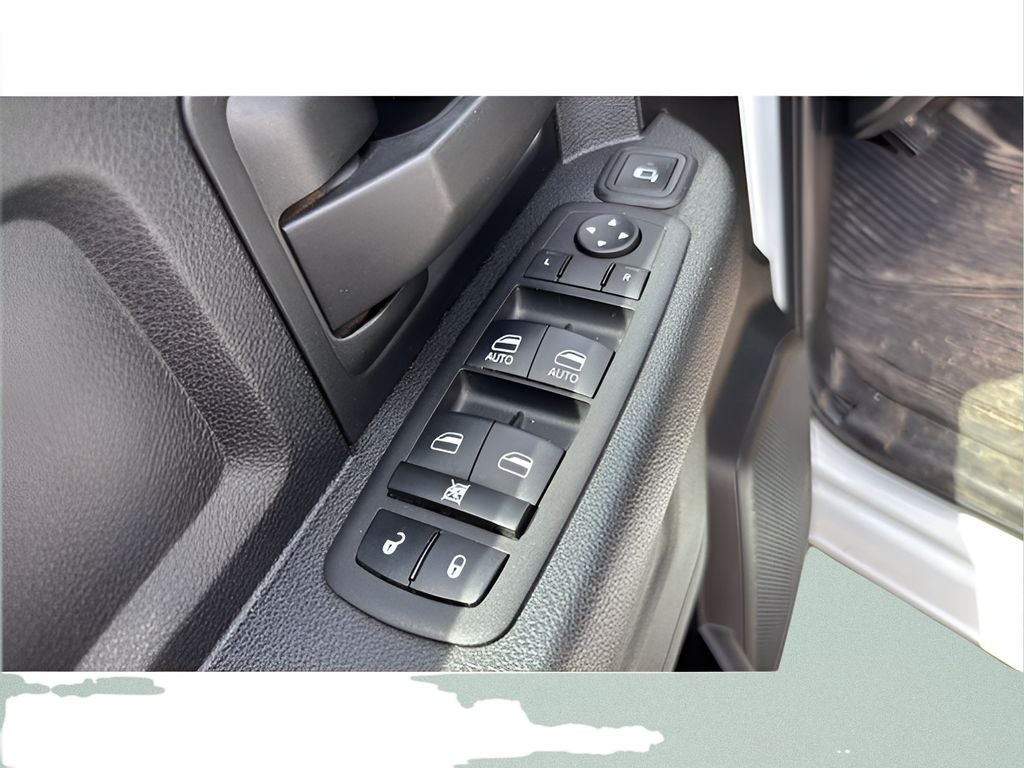 2023 RAM 3500 Chassis Tradesman/SLT/Laramie/Limited
